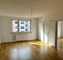 Schicke 4 Zimmer Wohnung mit Balkon in Derendorf! - Düsseldorf Pempelfort