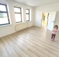 Wohnung Parterre inkl. Dachboden & Gartennutzung, zentrale Lage - Stollberg (Erzgebirge)