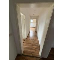 4 ZKB in der Ludwigstraße - 1.100,00 EUR Kaltmiete, ca.  110,00 m² in Pohlheim (PLZ: 35415)