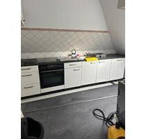 3 Zimmer Dachgeschoss Wohnung - 750,00 EUR Kaltmiete, in Essen (PLZ: 45307) Stadtbezirk VII