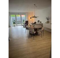 Moderne Stadtvilla - Reihenhaus mit Dachterrasse zu vermieten! - Leer (Ostfriesland)