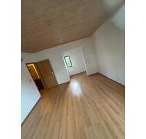 5 Zimmer Wohnung in 72172 Holzhausen 100qm Garten Carport - Sulz am Neckar
