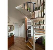 Helle Maisonette-Wohnung mit Süd-Loggia - Nürnberg Gibitzenhof