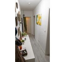 Wolfsburger Nordstadt - 3 Zimmerwohnung mit Wintergarten + Garten