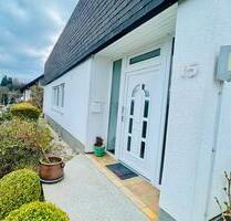 Ansprechende 2,5 Zimmer- Wohnung mit TerrasseGarten in Betzdorf