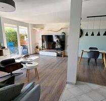 Helle 3-Zimmer-Wohnung mit Terrasse, Garten und Tiefgarage - Donauwörth