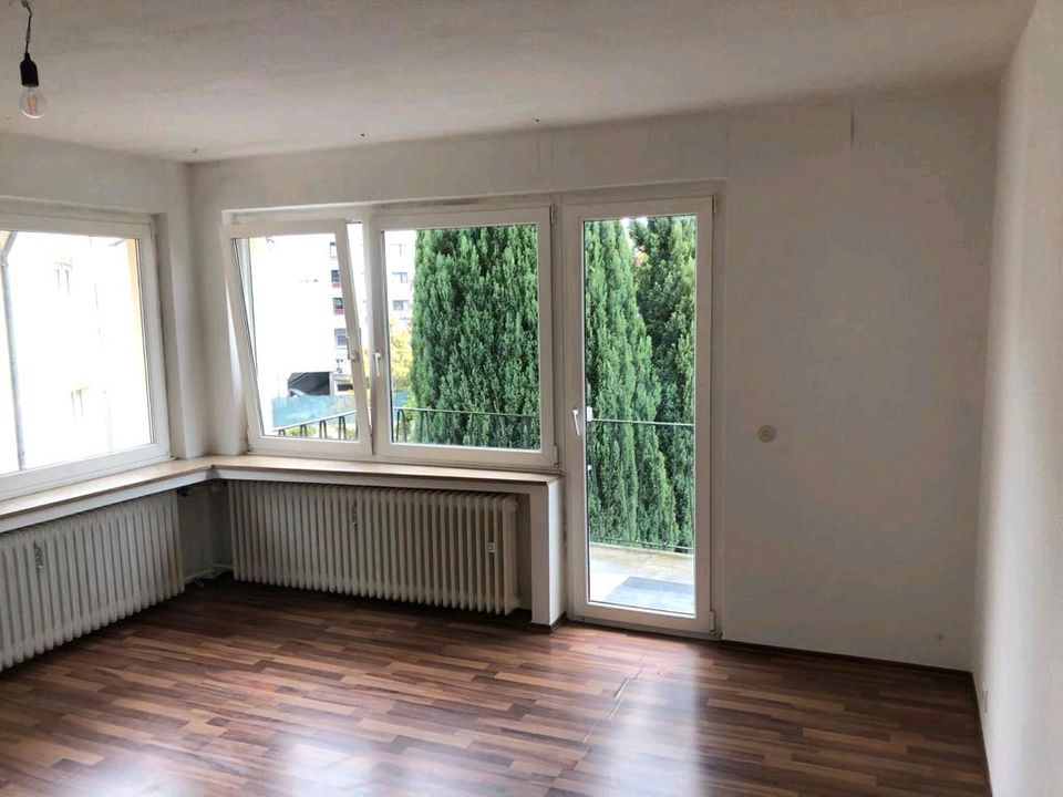2 Zimmer Wohnung - 650,00 EUR Kaltmiete, ca.  48,00 m² in Leverkusen (PLZ: 51381) Bergisch Neukirchen