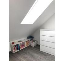 Vermiete 1 Zimmer Wohnung - 450,00 EUR Kaltmiete, ca.  30,00 m² in Hildesheim (PLZ: 31141) Itzum-Marienburg