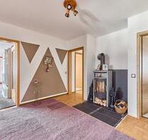 Wohnung 5 Zimmer mit Balkon und Garage - Walzbachtal