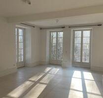 Lichtdurchflutete, großzügige 2-Zimmer-Wohnung in altem Rittergut - Meinerzhagen