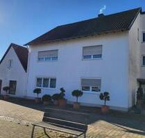 Gepflegtes Mehrfamilienhaus - 500.000,00 EUR Kaufpreis, in Mandelbachtal (PLZ: 66399)