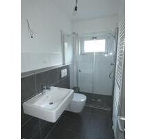 *** Modernisierte 2-Zi.-Whg. + Wohnküche mit Duschbad + Balkon! *** - Essen Stadtbezirk IV