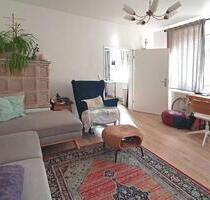 Renovierte Altbauwohnung im 1. OG - Augsburg Oberhausen