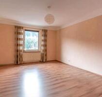 ETW 6 Zimmer - 450.000,00 EUR Kaufpreis, in Altensteig (PLZ: 72213)