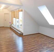 2,5 Zimmer Loft Wohnung mit Dachterrasse, Küche, Keller - Nürnberg Gibitzenhof