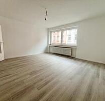 Top 3-Zimmer-Wohnung mit Balkon! - Duisburg Mittelmeiderich
