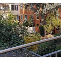 4 Zimmer Terrassen Wohnung in Stuttgart Mitte, teilweise möbliert