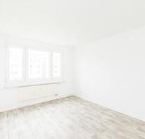 Schicke Wohnung Großer Balkon - 324,00 EUR Kaltmiete, ca.  58,35 m² in Chemnitz (PLZ: 09127) Adelsberg