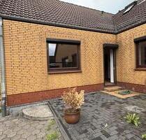 2 Zimmer Wohnung auf 2 Etagen mit Terrasse - Bremen Gröpelingen