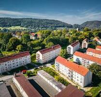 Wohnen im Grünen! - 416,00 EUR Kaltmiete, ca.  60,18 m² in Zella-Mehlis (PLZ: 98544)