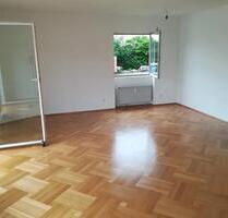 Helle 3-Zimmer-Wohnung mit großem Balkon inkl. Garage - Bad Mergentheim