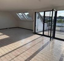 DG-Wohnung - 750,00 EUR Kaltmiete, ca.  107,00 m² in Remscheid (PLZ: 42855) Lüttringhausen