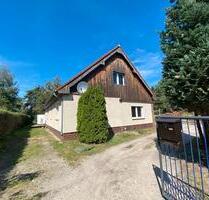 Einfamilienhaus mit Potential und Einliegerwohnung - Schleife
