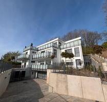 Privilegiert wohnen in Binz … großzügige 3 RW… Balkon, Tiefgarage, Fahrstuhl …