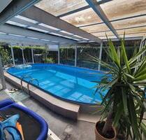Familientraum in Rheinböllen: Großzügiges Haus mit Pool & Garten