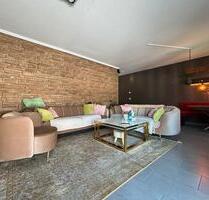 Moderne 4-Zimmer-Wohnung mit Einbauküche Balkon zu vermieten! - Dieburg
