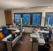 Großzügige Schreibtischarbeitsplätze in Bürogemeinschaft in Ottobrunn - All-in-Miete