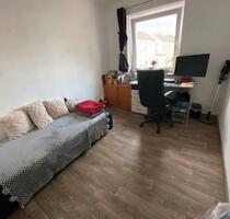2 Zimmer Wohnung zur Untermiete ab 01.09 bis 30.11 in Regensburg