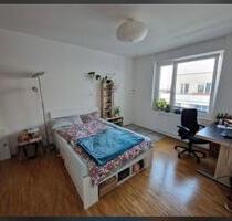 4er WG im Europaviertel - 830,00&nbsp;EUR Kaltmiete, ca.&nbsp; 150,00&nbsp;m&sup2; in Frankfurt am Main (PLZ: 60326) Gallus