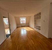 2 Zimmerwohnung zu vermieten - 785,00 EUR Kaltmiete, ca.  65,00 m² in Nürnberg (PLZ: 90429) Eberhardshof