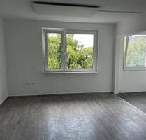 2,5Zimmer kernsaniert ab sofort in Uninähe - Essen Stadtbezirk V