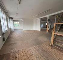 Lagergebäude inkl. 2 Wohnungen und Büro - Wennigsen (Deister)