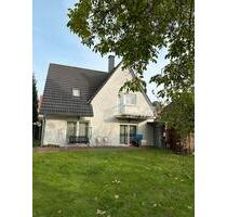 Freistehendes Einfamilienhaus mit 7 Zimmer +2 Badezimmer + Garage - Hannover Ahlem-Badenstedt-Davenstedt