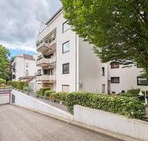 Stadtoase Wiesbaden: 3 Zimmer mit Dachterrasse, Balkon & TG-Stellplatz – zentral & ruhig