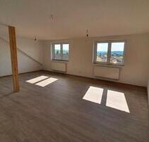 Helle 2,5 Zimmerwohnung - 650,00 EUR Kaltmiete, ca.  72,00 m² in Roding (PLZ: 93426)