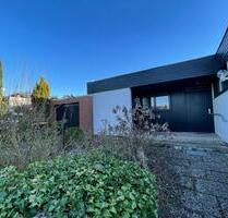 Bungalow mit uneinsehbarem Garten mitten in Adendorf
