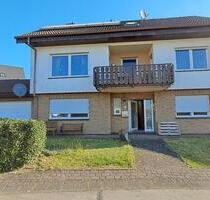 Freistehendes großzügiges Einfamilienhaus - Mehren