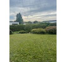 Bungalow mit Pool Hanglage und schönen Garten in Oberasbach