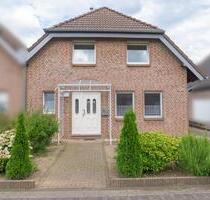 Provisionsfrei! - Gepflegte Doppelhaushälfte mit Wintergarten - Bedburg-Hau