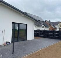NEUBAU, Erstbezug, Doppelhaushälfte in ruhiger Lage - Giesen