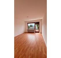 3 Zimmer , Küche , Diele , Bad , Balkon - Krefeld Bockum