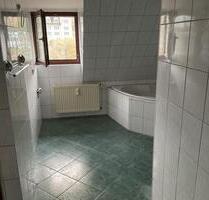 Renovierte 3 Raumwohnung - 650,00 EUR Kaltmiete, in Bernburg (Saale) (PLZ: 06406)