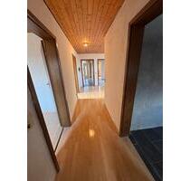 4,5-Zi.-Whg. | 90 m² | Balkon | neu saniertes Bad | ab 01.01.26 - Mössingen