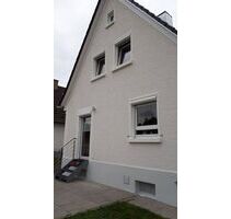 Haus statt Eigentumswohnung ♡ - 315.000,00 EUR Kaufpreis, ca.  90,00 m² in Waibstadt (PLZ: 74915)