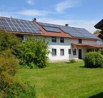 Ehemaliges Bauernhaus mit großen Garten - Straßkirchen