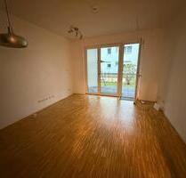 Mietwohnung für Singles Paare in der Tauroggener Str. - Berlin Charlottenburg-Wilmersdorf